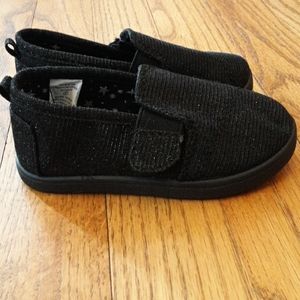 💝 2 for $12 💝 NWOT Black glitter slip-on shoes